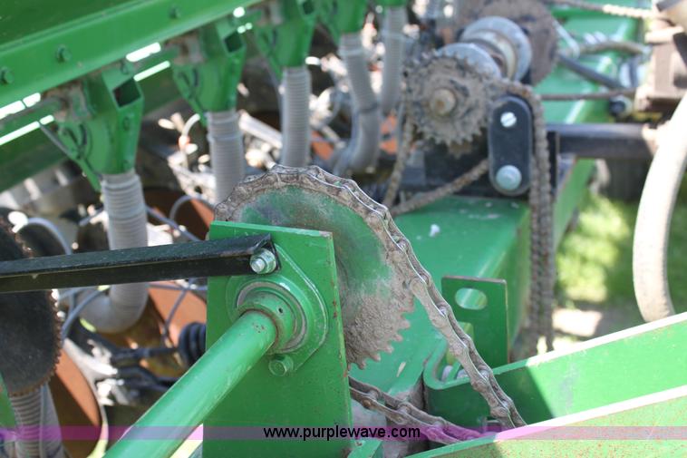 image for item D5016 2002 John Deere 455 grain drill