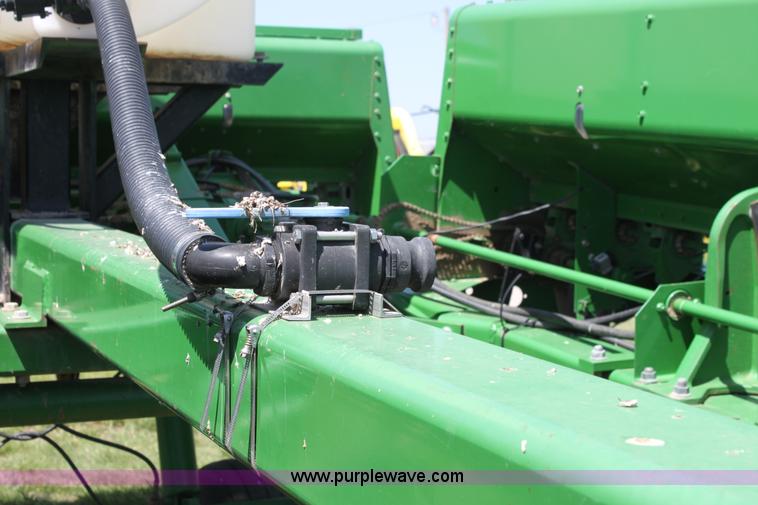 image for item D5016 2002 John Deere 455 grain drill