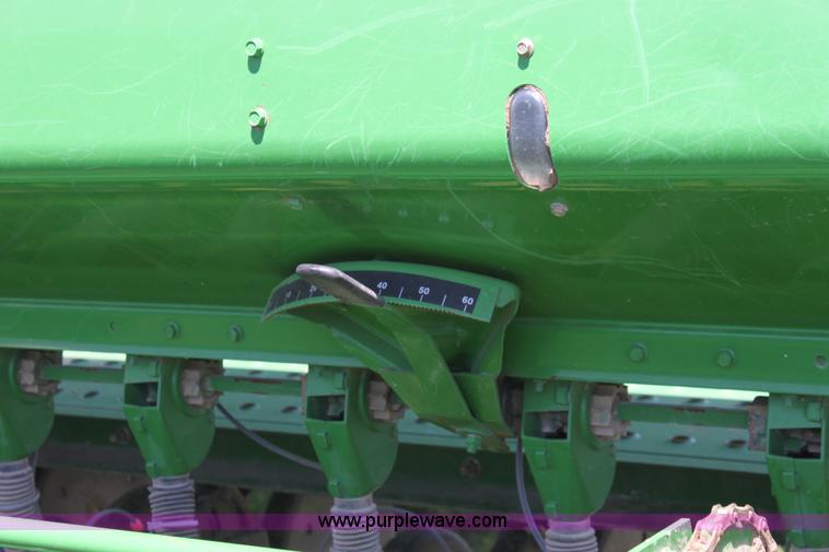 image for item D5016 2002 John Deere 455 grain drill