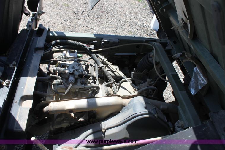 image for item D5019 2007 John Deere 620i Gator XUV utility vehicle