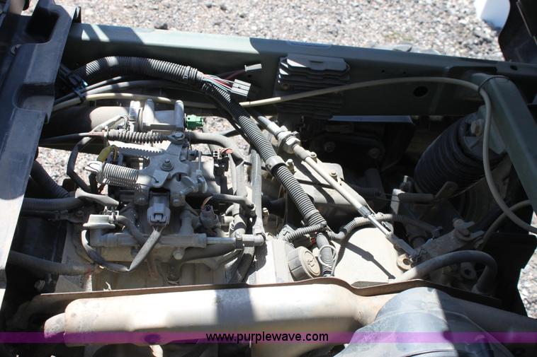 image for item D5019 2007 John Deere 620i Gator XUV utility vehicle