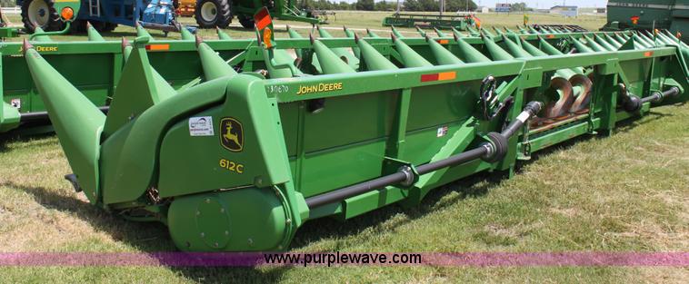 image for item D5031 2009 John Deere 612C 12 row corn header