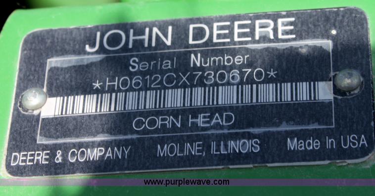 image for item D5031 2009 John Deere 612C 12 row corn header