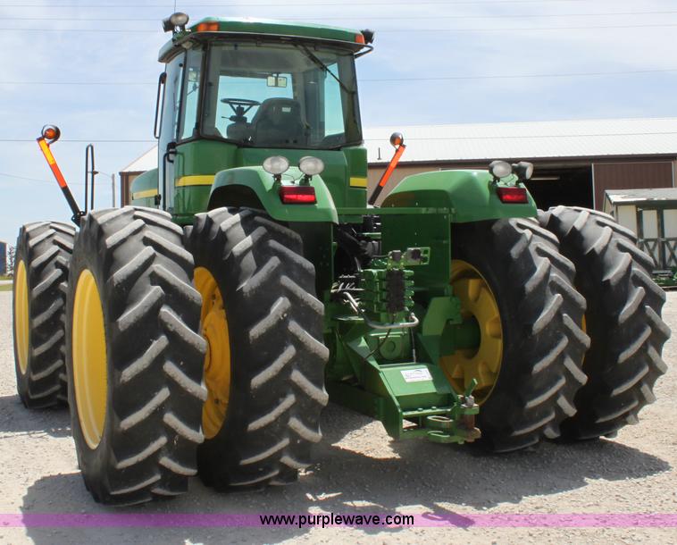 image for item D5032 2005 John Deere 9220 4WD tractor