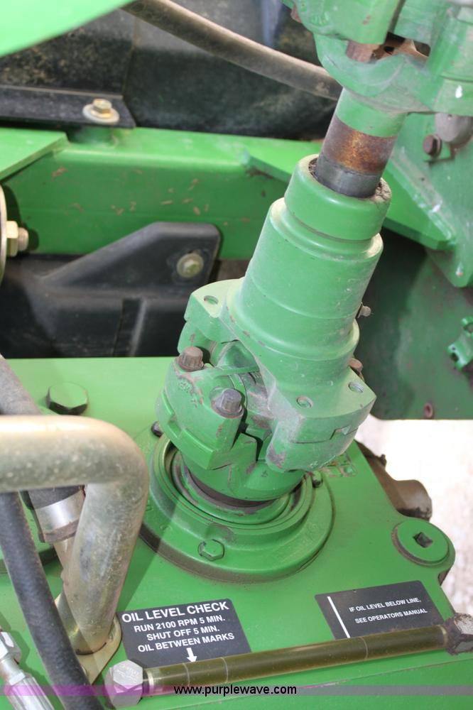 image for item D5032 2005 John Deere 9220 4WD tractor