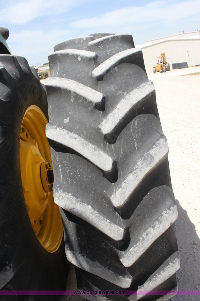 image for item D5032 2005 John Deere 9220 4WD tractor