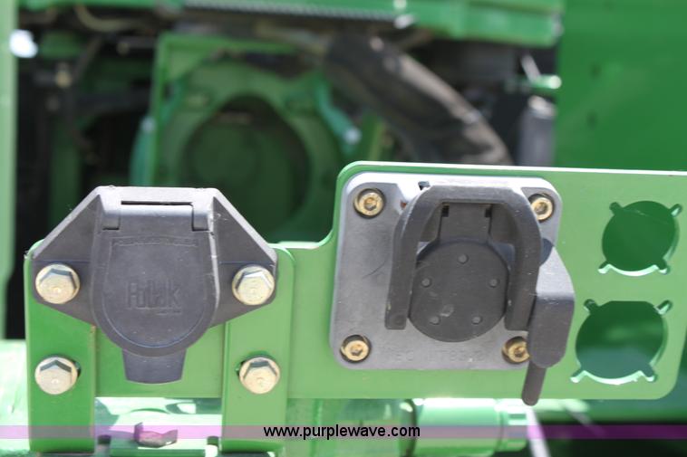 image for item D5032 2005 John Deere 9220 4WD tractor