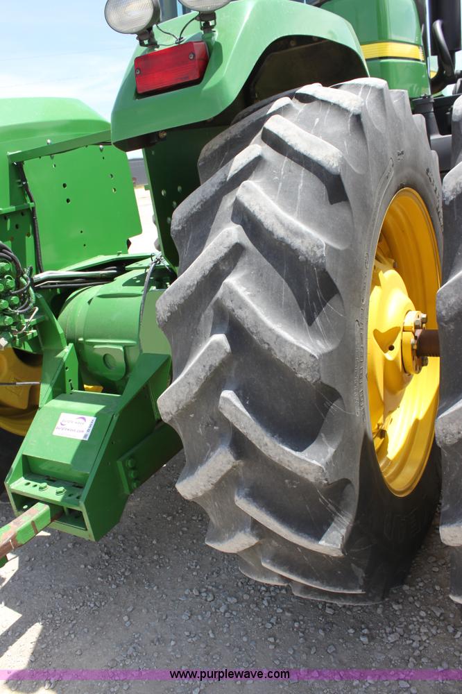 image for item D5032 2005 John Deere 9220 4WD tractor