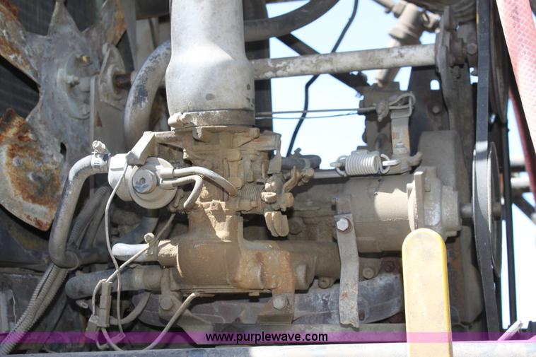 image for item D5047 SpraCoupe 220 self-propelled sprayer