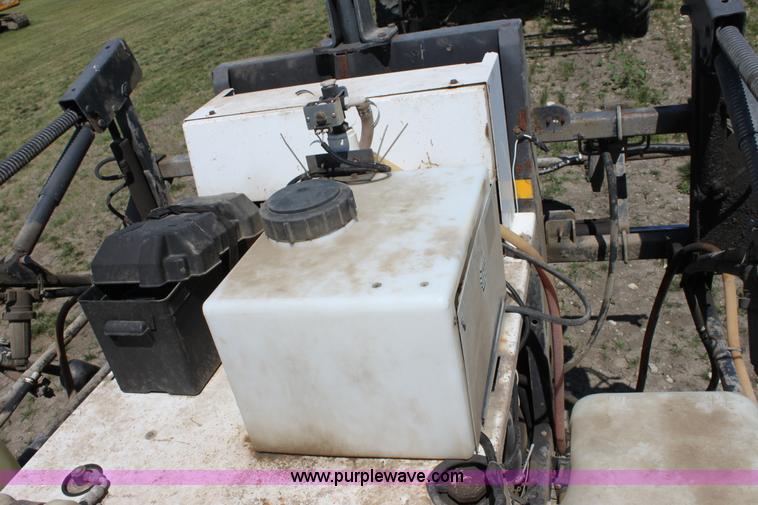 image for item D5047 SpraCoupe 220 self-propelled sprayer