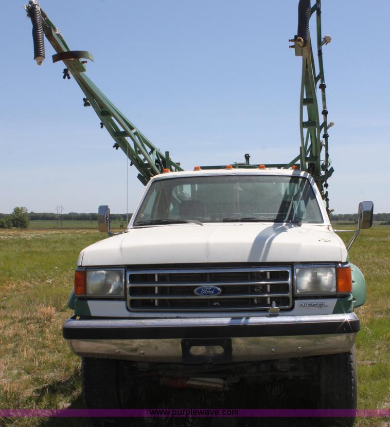 image for item D5054 1990 Ford F350 Loral sprayer pickup truck