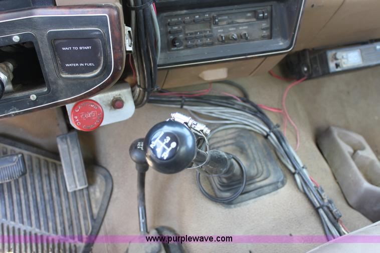 image for item D5054 1990 Ford F350 Loral sprayer pickup truck