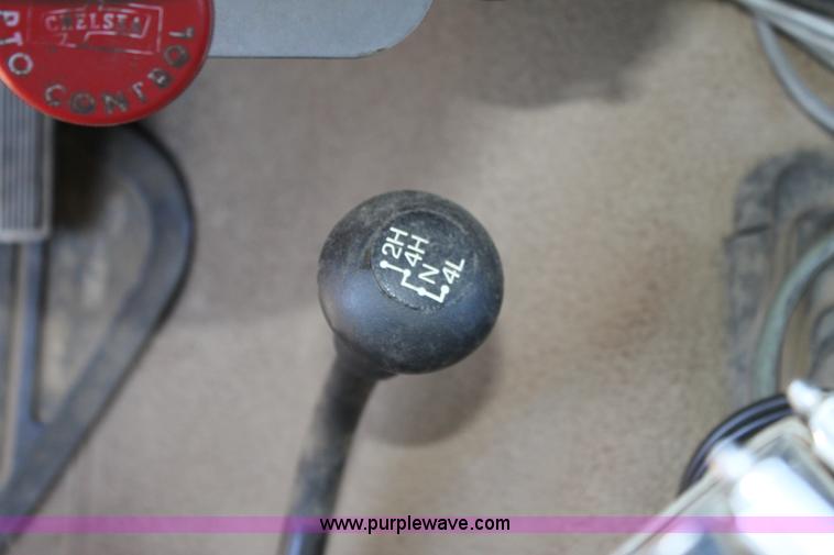 image for item D5054 1990 Ford F350 Loral sprayer pickup truck