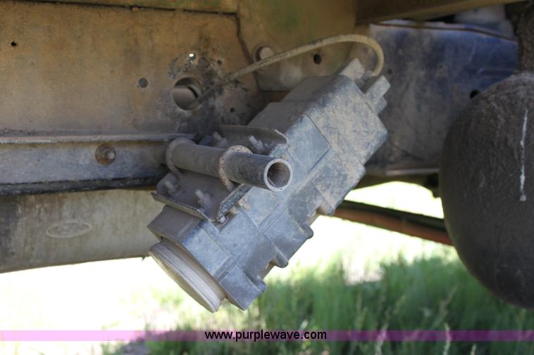 image for item D5054 1990 Ford F350 Loral sprayer pickup truck