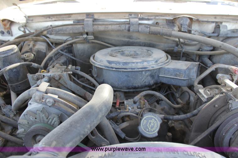 image for item D5054 1990 Ford F350 Loral sprayer pickup truck