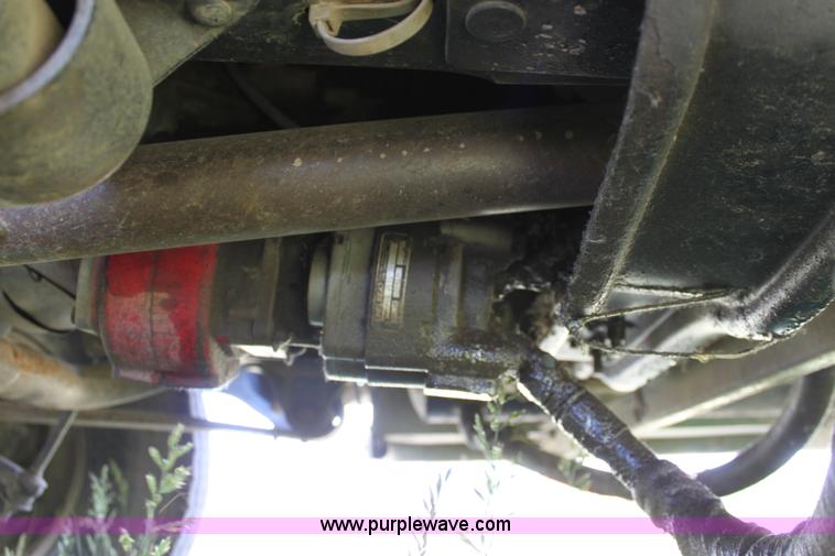 image for item D5054 1990 Ford F350 Loral sprayer pickup truck