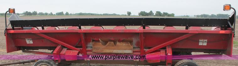 image for item D7903 Case IH 1083 eight row corn head