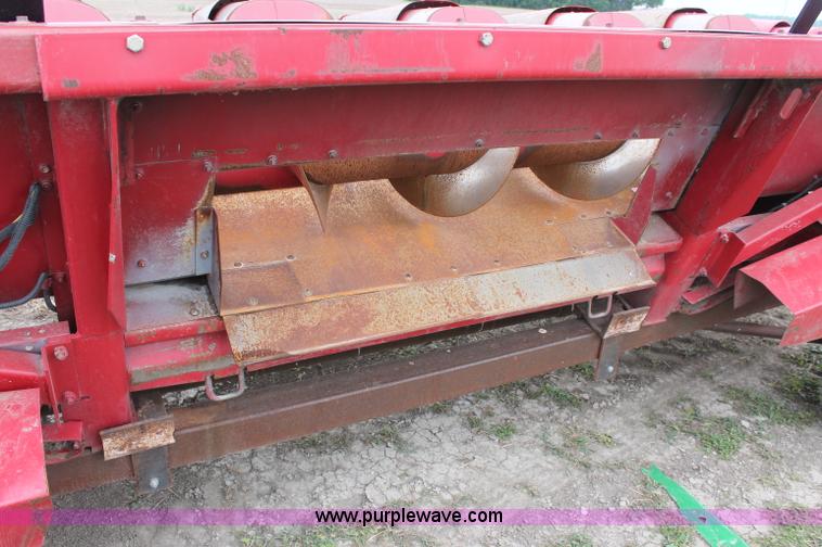 image for item D7903 Case IH 1083 eight row corn head