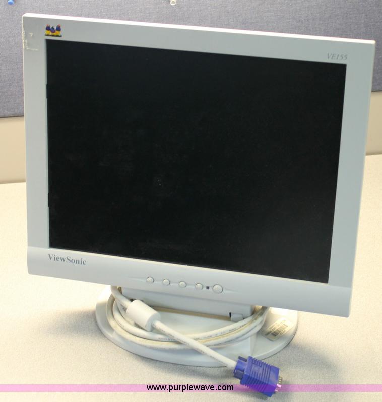 image for item B1294 (13) assorted monitors