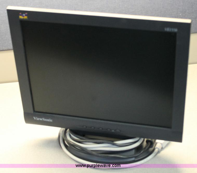 image for item B1294 (13) assorted monitors