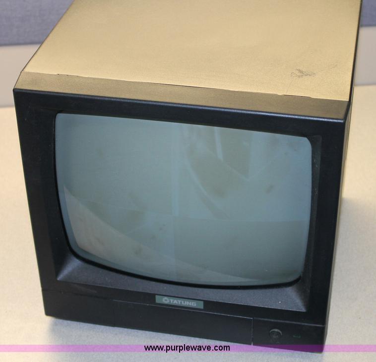 image for item B1300 Assorted computer equipment