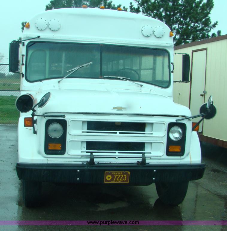 image for item B1314 1980 Chevrolet SS24 school bus