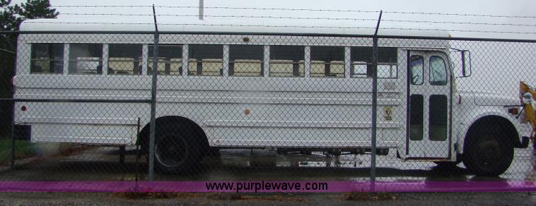 image for item B1314 1980 Chevrolet SS24 school bus