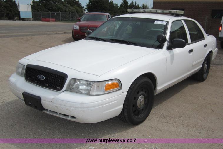 image for item B3189 2007 Ford Crown Victoria Police Interceptor