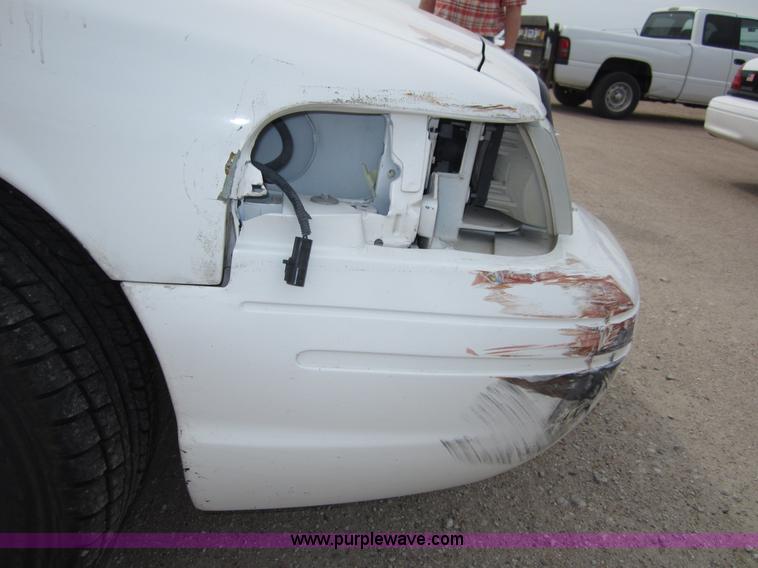 image for item B3189 2007 Ford Crown Victoria Police Interceptor
