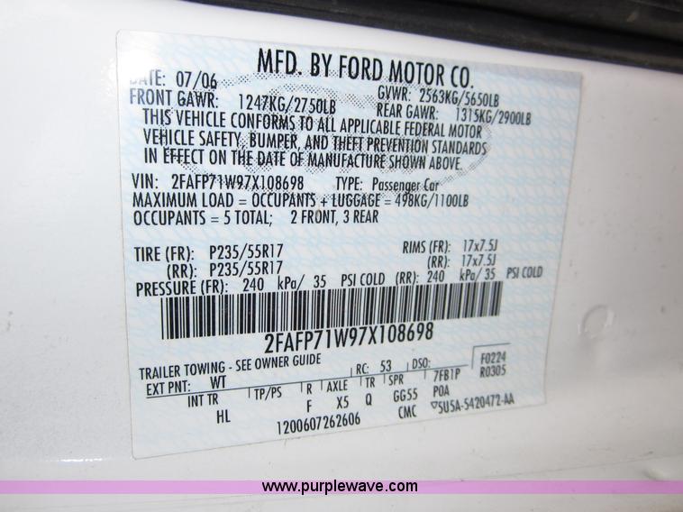 image for item B3189 2007 Ford Crown Victoria Police Interceptor