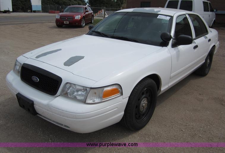 image for item B3190 2008 Ford Crown Victoria Police Interceptor