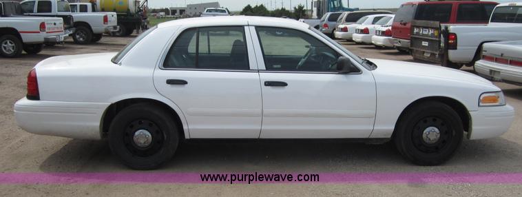 image for item B3190 2008 Ford Crown Victoria Police Interceptor