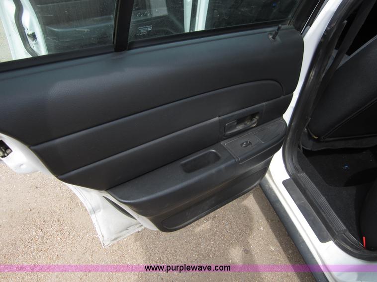 image for item B3190 2008 Ford Crown Victoria Police Interceptor