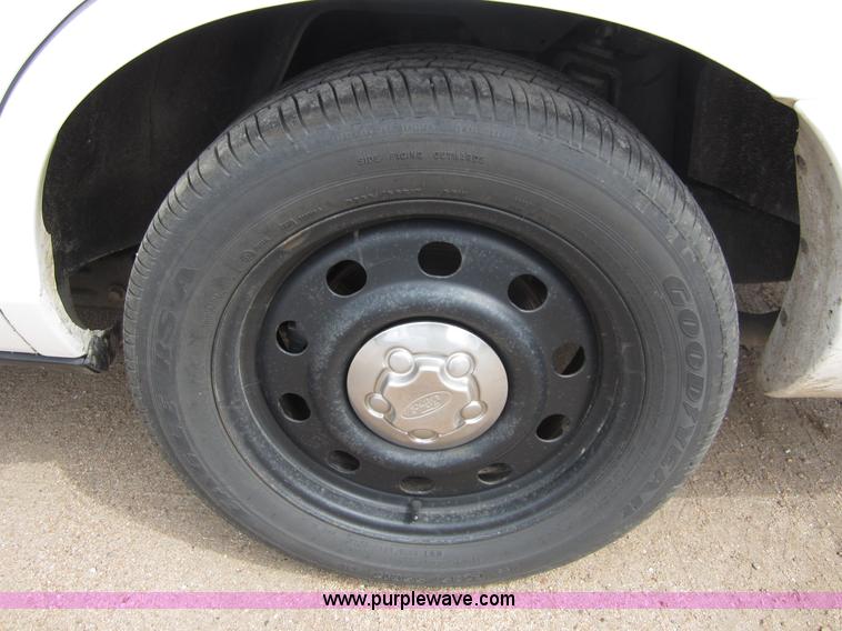 image for item B3190 2008 Ford Crown Victoria Police Interceptor