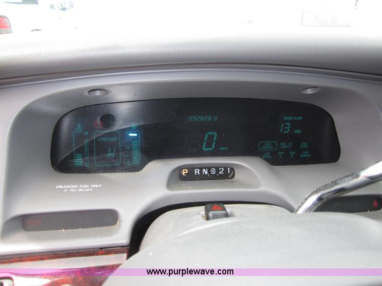 image for item B3191 1997 Lincoln Towncar