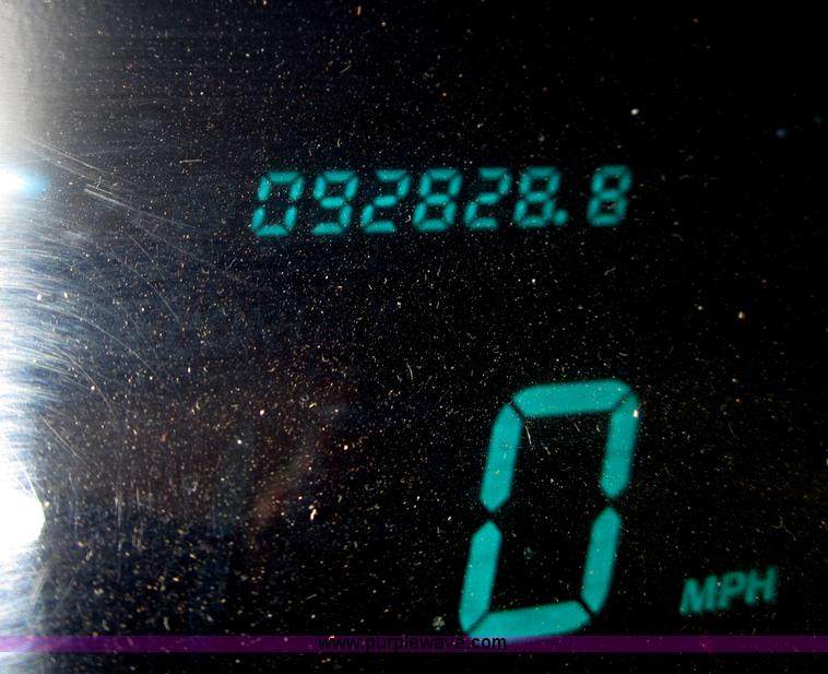 image for item B3191 1997 Lincoln Towncar