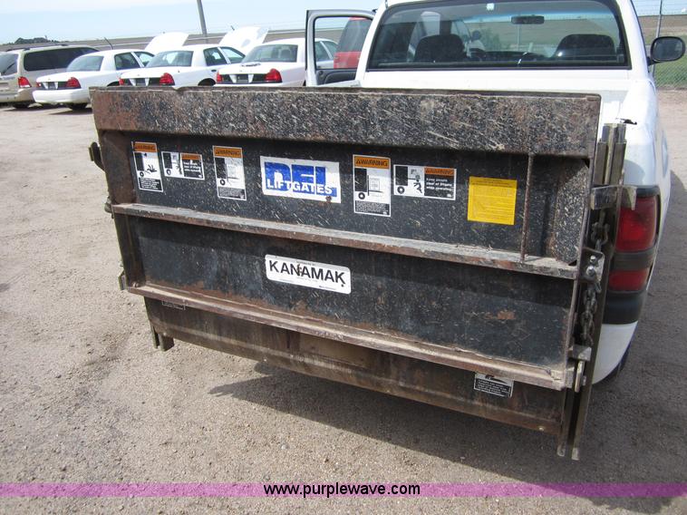 image for item B3192 2001 Dodge Ram 1500 pickup truck