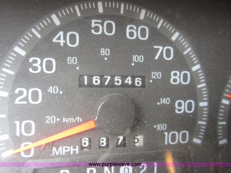 image for item B3193 1998 Ford Expedition SUV