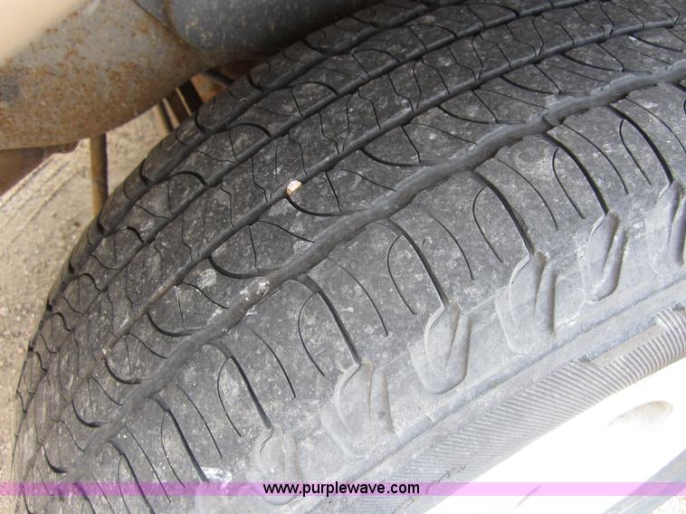 image for item B3193 1998 Ford Expedition SUV