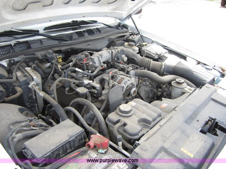 image for item B3194 2006 Ford Crown Victoria Police Interceptor