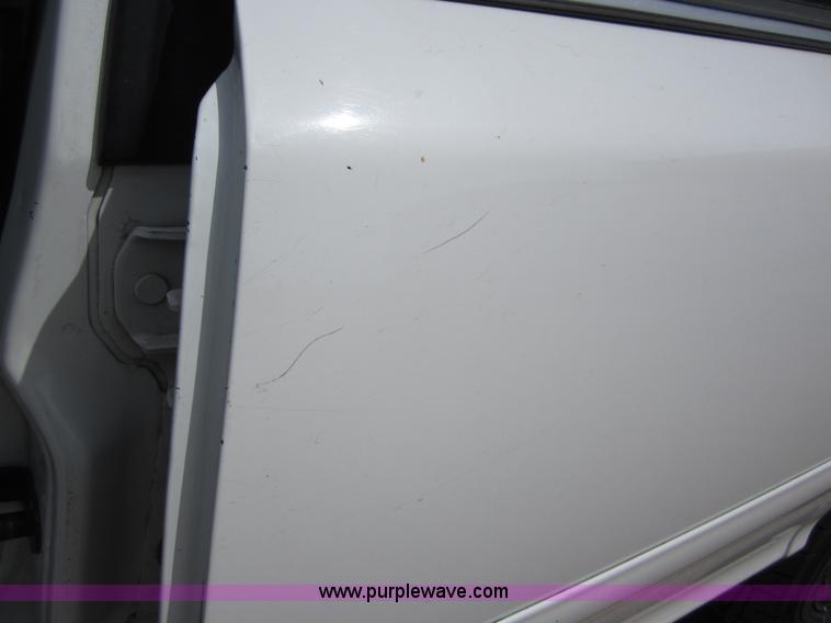 image for item B3195 2005 Ford Crown Victoria Police Interceptor