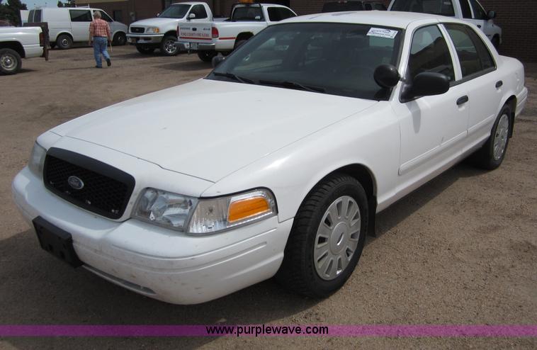 image for item B3196 2008 Ford Crown Victoria Police Interceptor