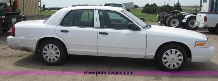 image for item B3196 2008 Ford Crown Victoria Police Interceptor