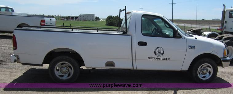 image for item B3199 1997 Ford F150 pickup truck