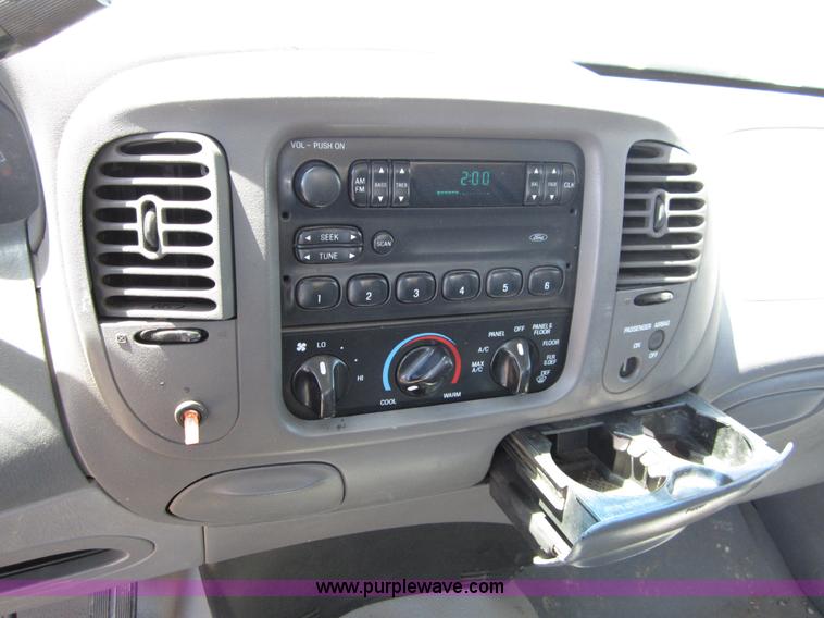 image for item B3199 1997 Ford F150 pickup truck