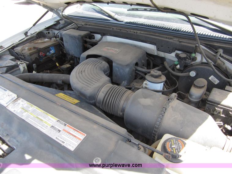 image for item B3199 1997 Ford F150 pickup truck