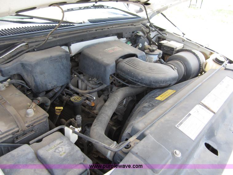 image for item B3199 1997 Ford F150 pickup truck