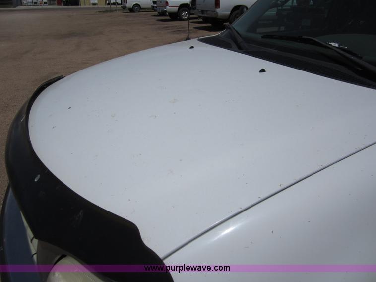 image for item B3199 1997 Ford F150 pickup truck