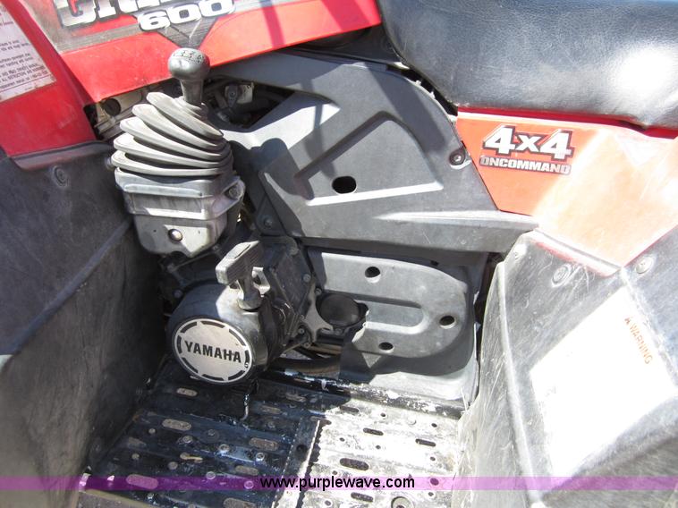 image for item B3202 2001 Yamaha Grizzly 600 ATV