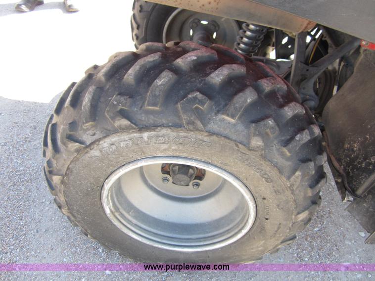 image for item B3202 2001 Yamaha Grizzly 600 ATV